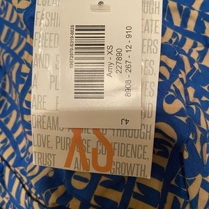 XS LulaRoe Amy